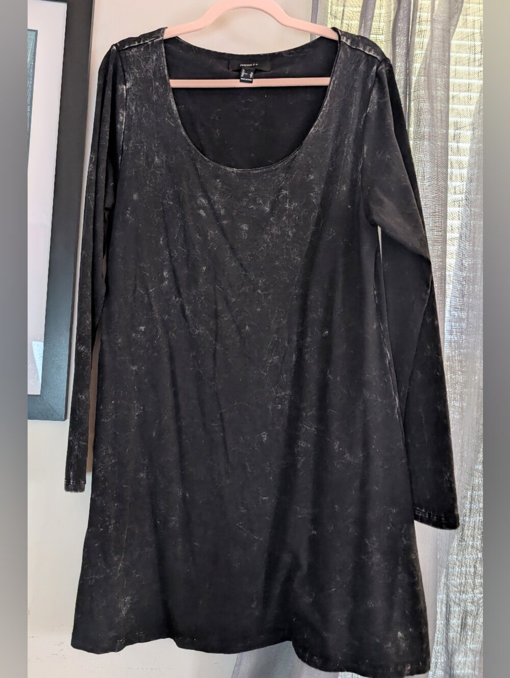 Forever 21+ Black Grey Wash Dress Built-in Bra Size 2X Long Sleeve Stretchy